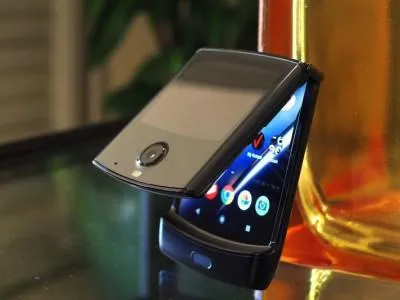RAZR